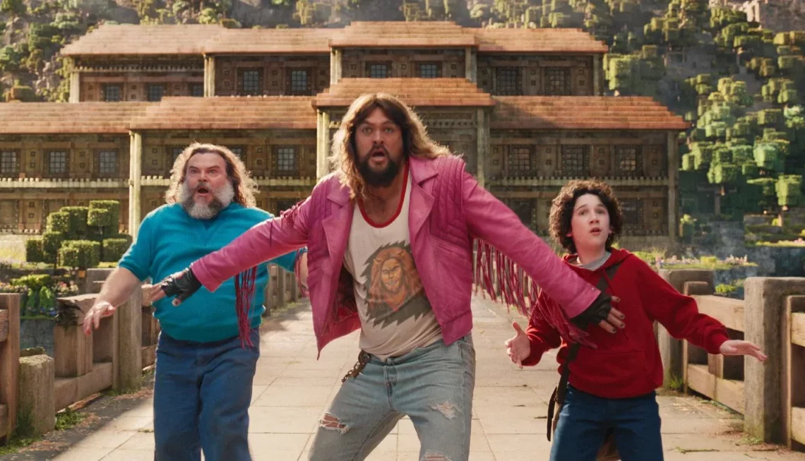 “Blockbuster Bliss Meets Cinema Chaos: ‘A Minecraft Movie’ Soars to $157 Million Amid Viewer Complaints”