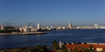 Cuban economy continues five-year decline, economy minister says