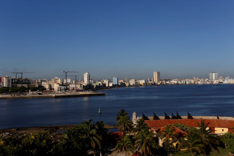 Cuban economy continues five-year decline, economy minister says