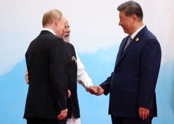 China’s Xi Redraws Geopolitical Map With Embrace of Putin, Modi