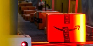 Exclusive-Amazon targets as many as 30,000 corporate job cuts, sources say