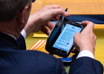 Leaked texts on Scott Bessent’s phone suggest the White House got played bailing out Argentina—and U.S. soybean farmers are the casualties