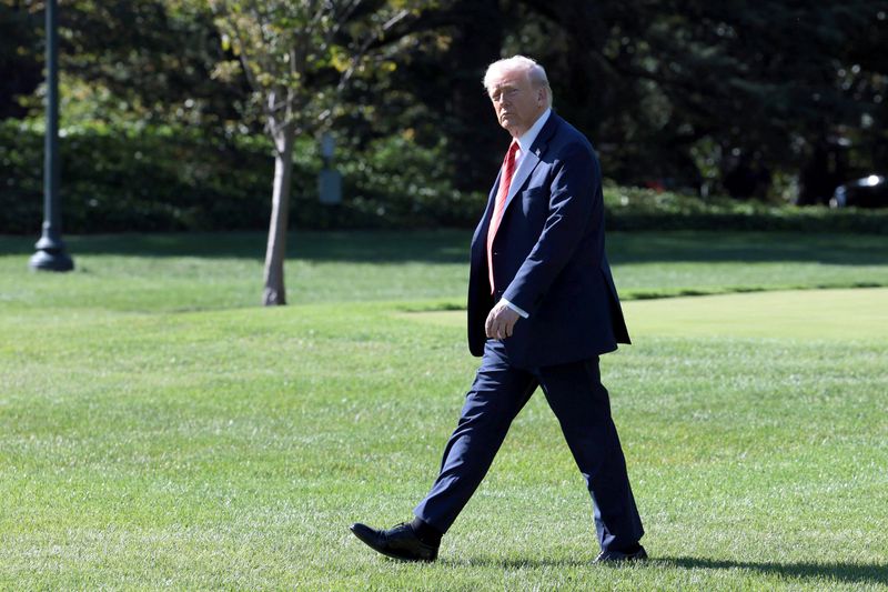 Trump says no reason to meet China’s Xi, threatens tariffs in new rift