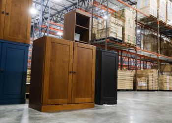 Trump’s Lumber Tariffs Take Hold, Threatening to Hike Home Costs
