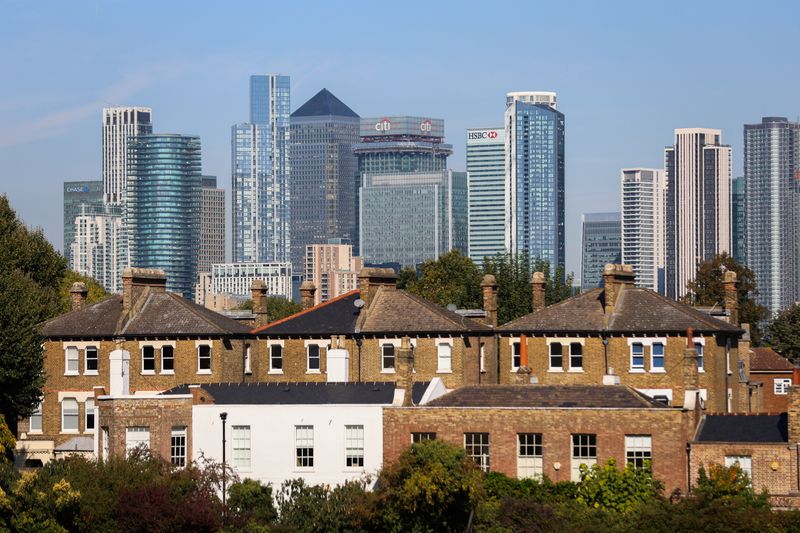 UK faces $26.8 billion public finances gap from productivity cut, FT reports